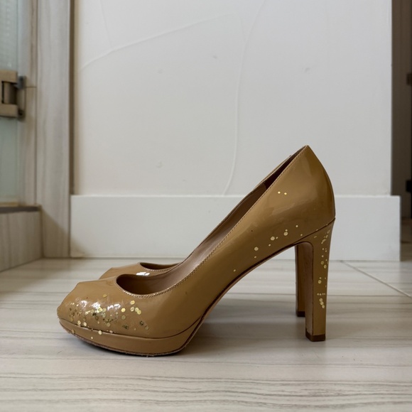 Platforms - Picture 2 of 14